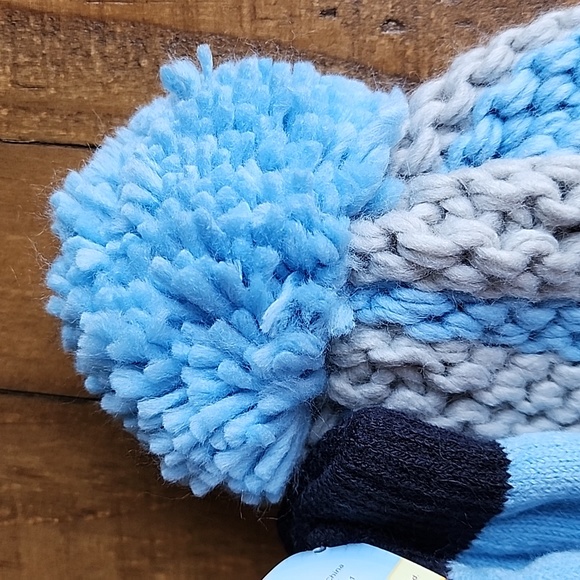 Paw Patrol Licensed Toddler Knit Beanie Hat & Mitten Set - Picture 4 of 8